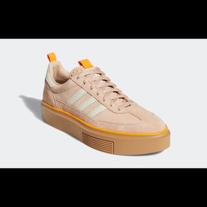 Adidas - Sleek Super 72